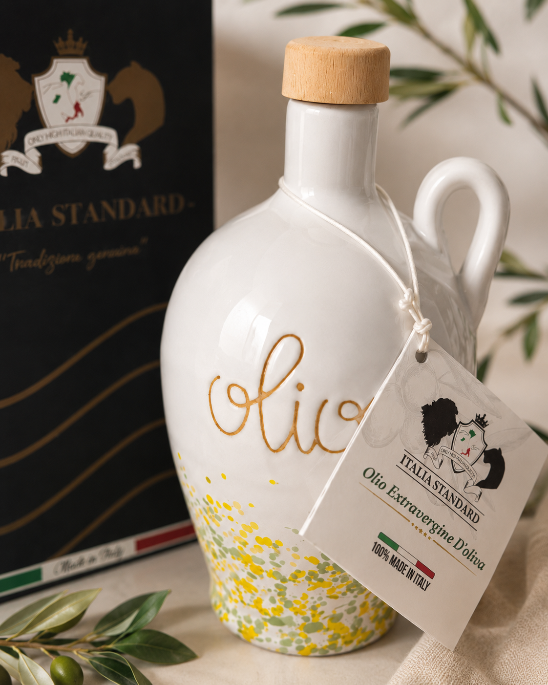 Dettaglio bottiglia in ceramica Italia Standard 500 ml